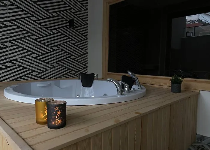 Rose 3 Wonderful 1+1 Cleopatra *